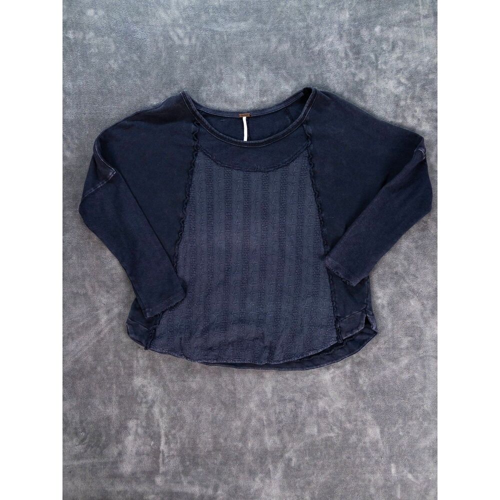 Free People Navy Blue Textured Top Small Relaxed Boho Cottagecore Raw Hem Sleeve